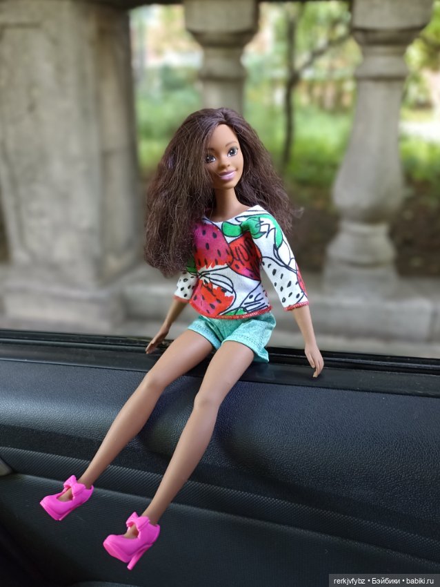 Сбывшаяся мечта 2 в 1 — Куклы Barbie (Барби): Looks (фото 7)