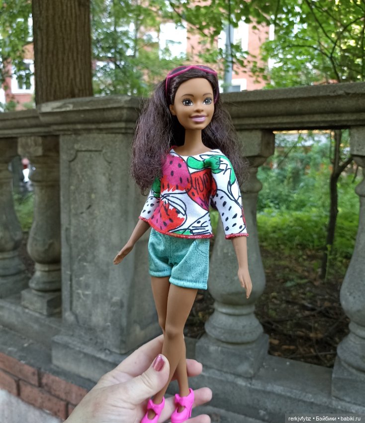 Сбывшаяся мечта 2 в 1 — Куклы Barbie (Барби): Looks (фото 9)