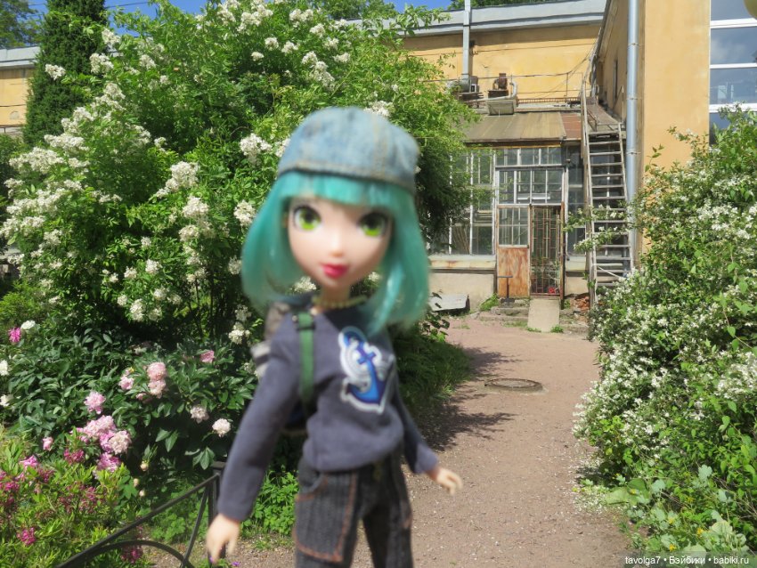 Зарисовки с натуры в Ботсаду Петра Великого