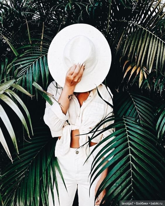 Море, река, тропики - оттенки июля