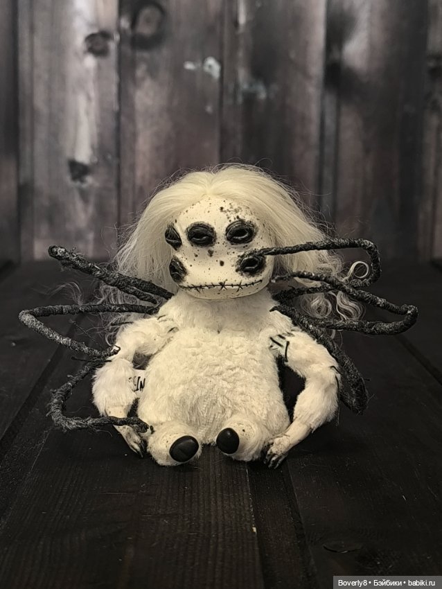 Куклы и игрушки из коллекции