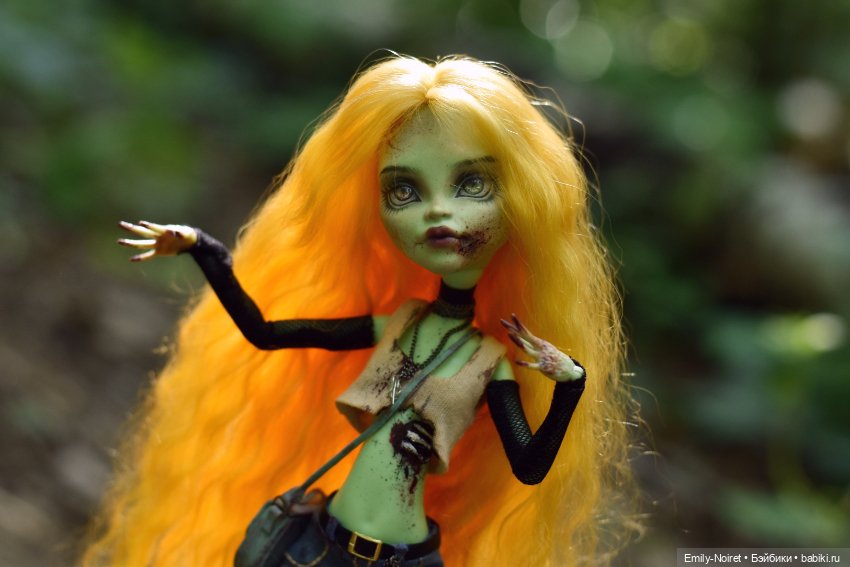 Зомби-модница Венера — ООАК Monster High и Ever After High: репейнт (фото 5)