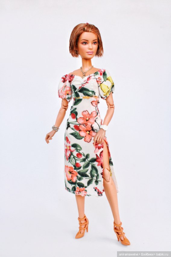 Новое платье для Саши — Одежда и обувь для кукол своими руками: фото