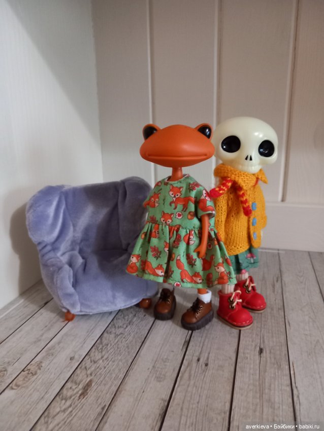 Лягушка-путешественница. Или фиговая работа почты России