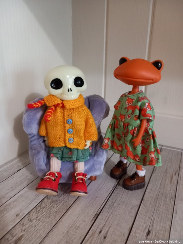 Лягушка-путешественница. Или фиговая работа почты России