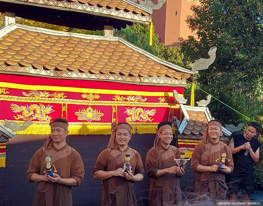 Вьетнамский кукольный театр на Манежной площади (фото 6)