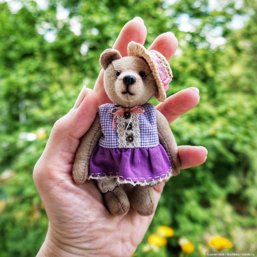 Мишка талисман в косметичке