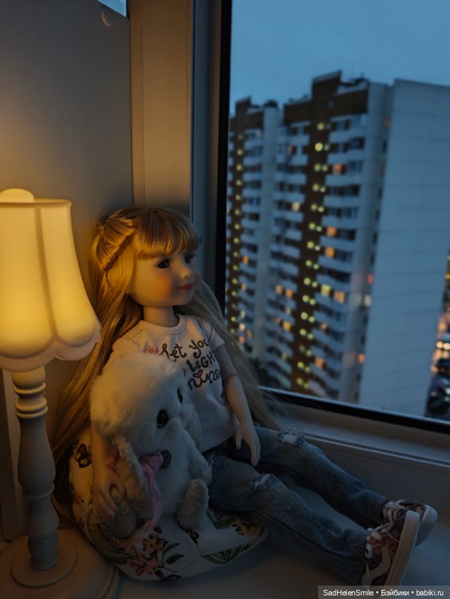 Дождь — Куклы Ruby Red (Руби Ред) Fashion Friends: Siblies (фото 7)