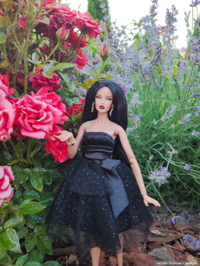 Чёрный лебедь — Фэшн