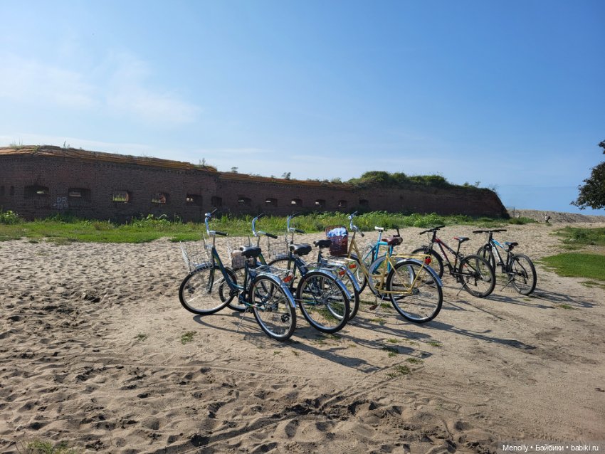 Небо Балтики — Фигурки Pop Mart (Поп Март): Blind Box