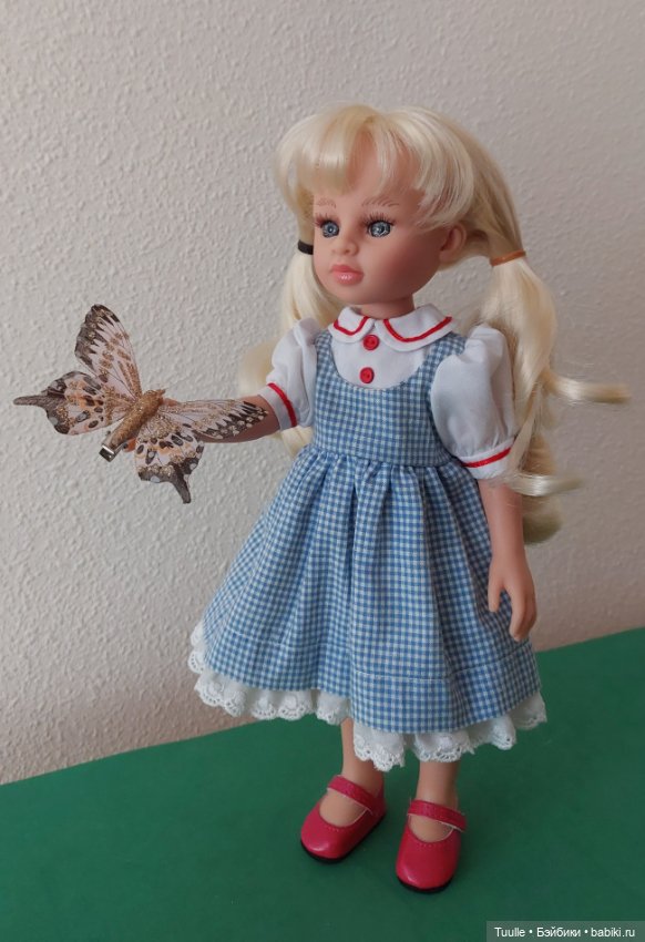 Девочка и бабочка — Куклы Paola Reina (Паола Рейна): новинки (фото 4)