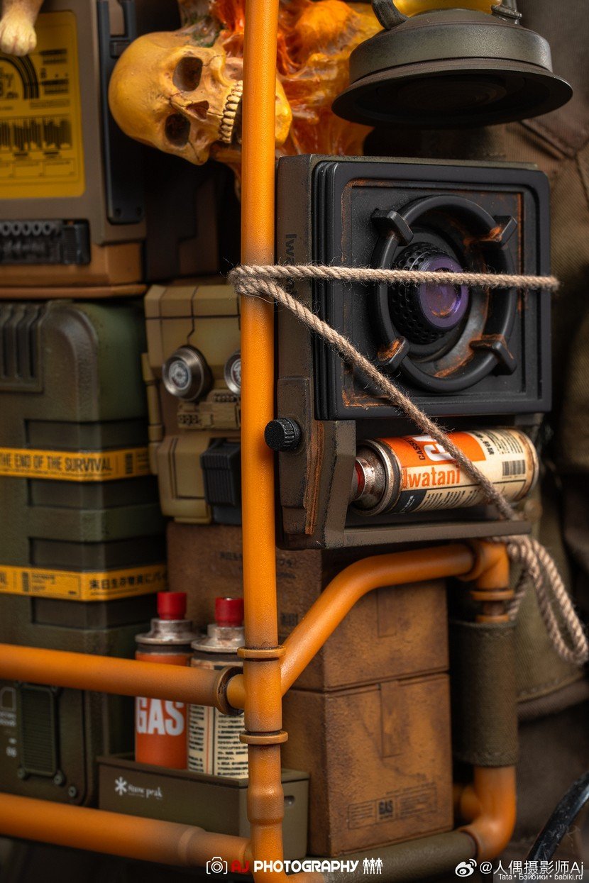 Фигурки Doomsday Survivor - Black 13 Park (фото 10)