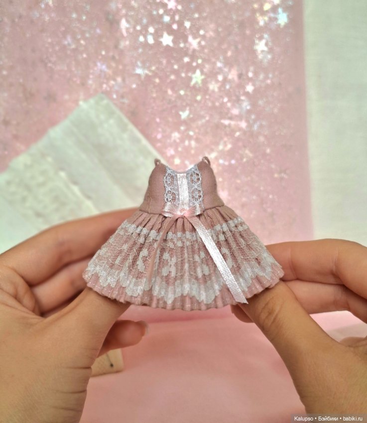 Сарафанчик на ягодку — Куклы Latidoll (Лати): BJD (БЖД) (фото 3)