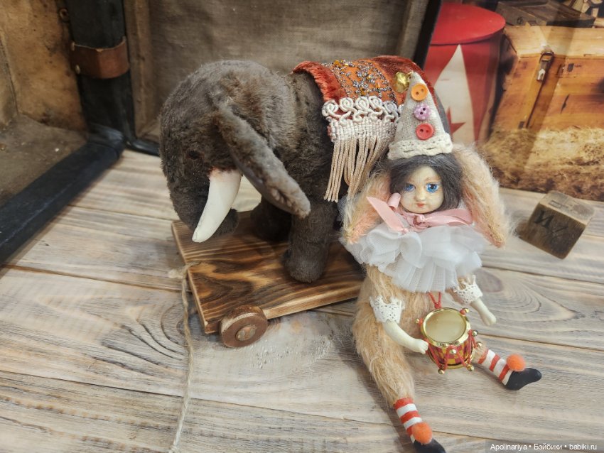 🎪 Винтажный Цирковой Слон на тележке— очарование ручной работы! 🐘✨