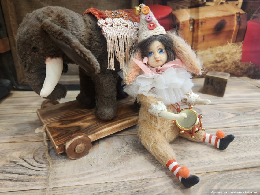 🎪 Винтажный Цирковой Слон на тележке— очарование ручной работы! 🐘✨