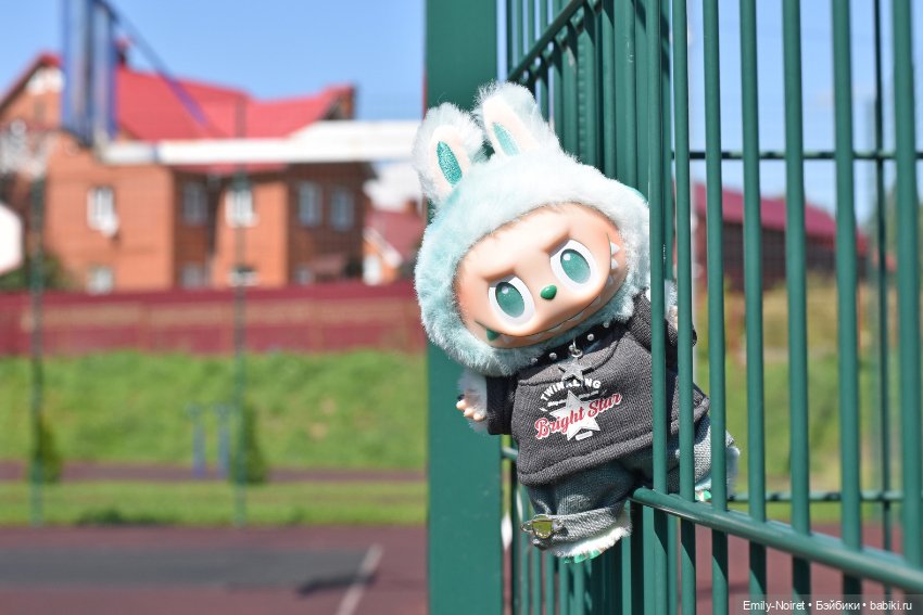 Фото-подборка: Мальчишки — Коллекции игровых кукол (Playline): фото полок