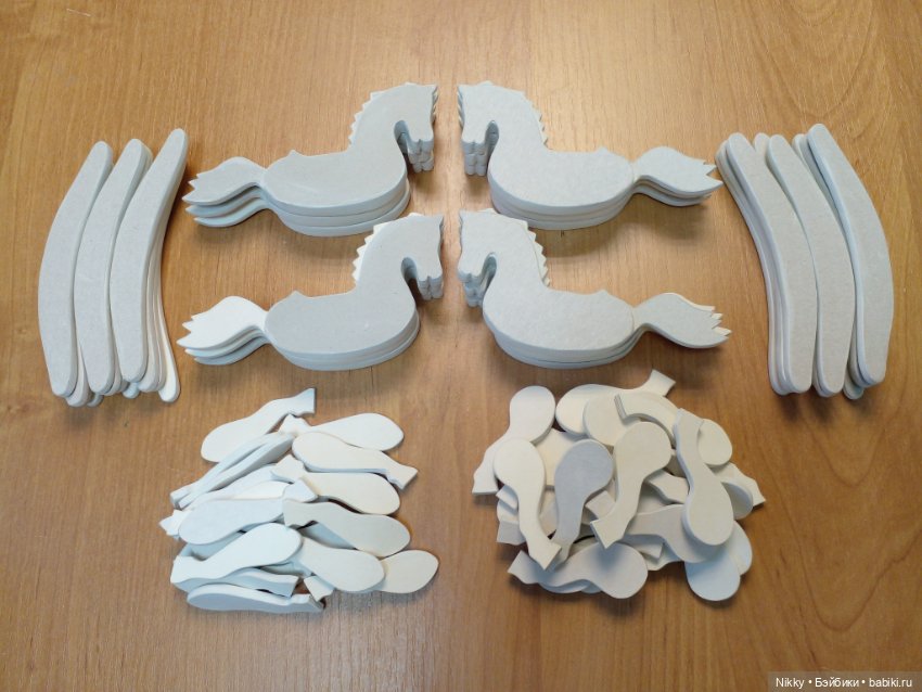 Лошадки-качалки для кукол 16 см (фото 10)