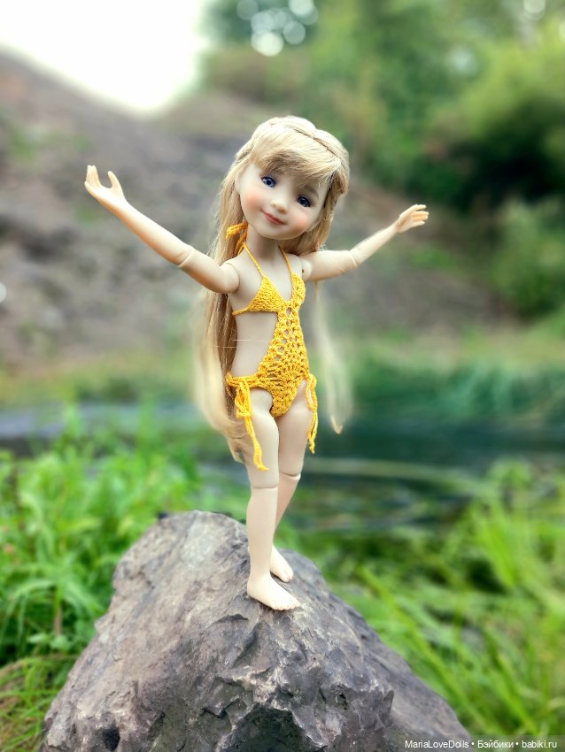 В окружении — Куклы Ruby Red (Руби Ред) Fashion Friends: Siblies