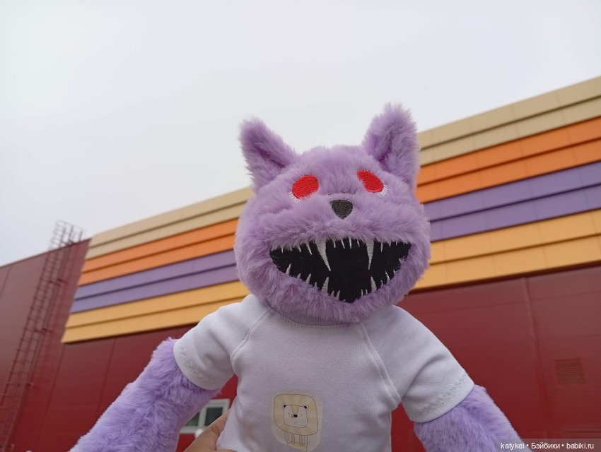 У сиреневой стены — Коллекционные игрушки и фигурки: Lego