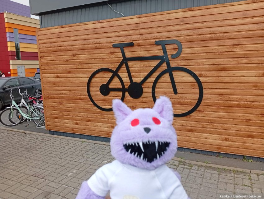 У сиреневой стены — Коллекционные игрушки и фигурки: Lego