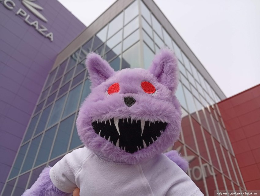 У сиреневой стены — Коллекционные игрушки и фигурки: Lego