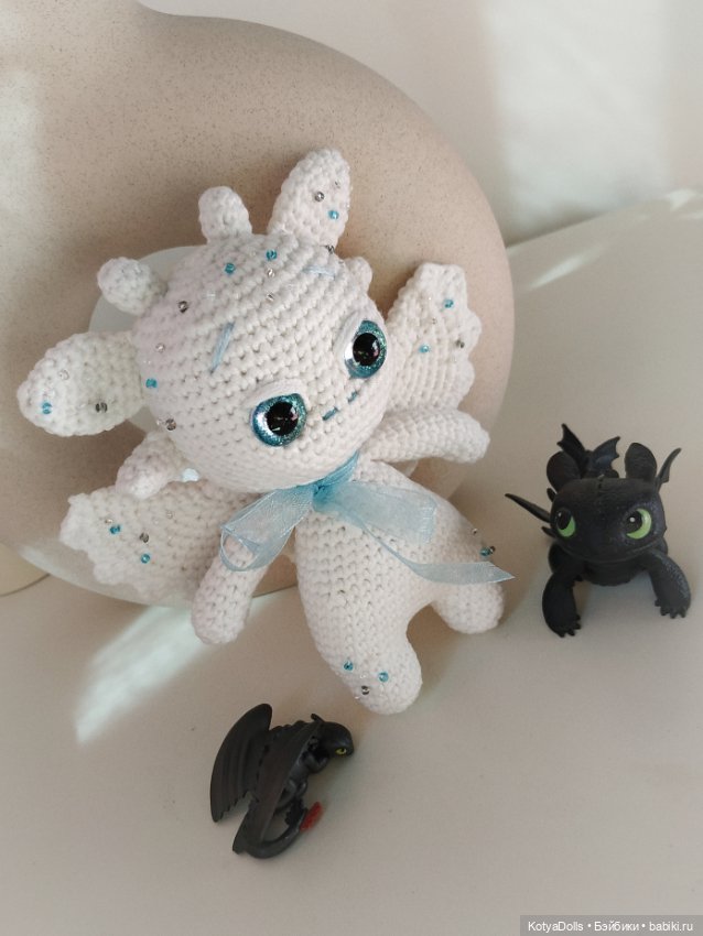 Дневная фурия Light Fury — Вязаные игрушки и амигуруми: крючком (фото 3)