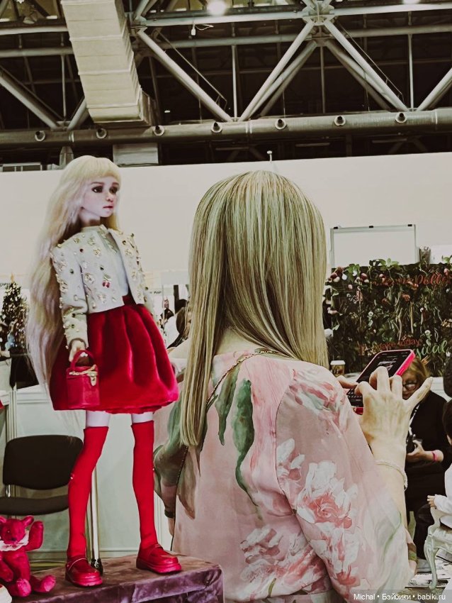 С давней выставки «Искусство куклы» в Экспоцентре: люди и куклы (фото 3)