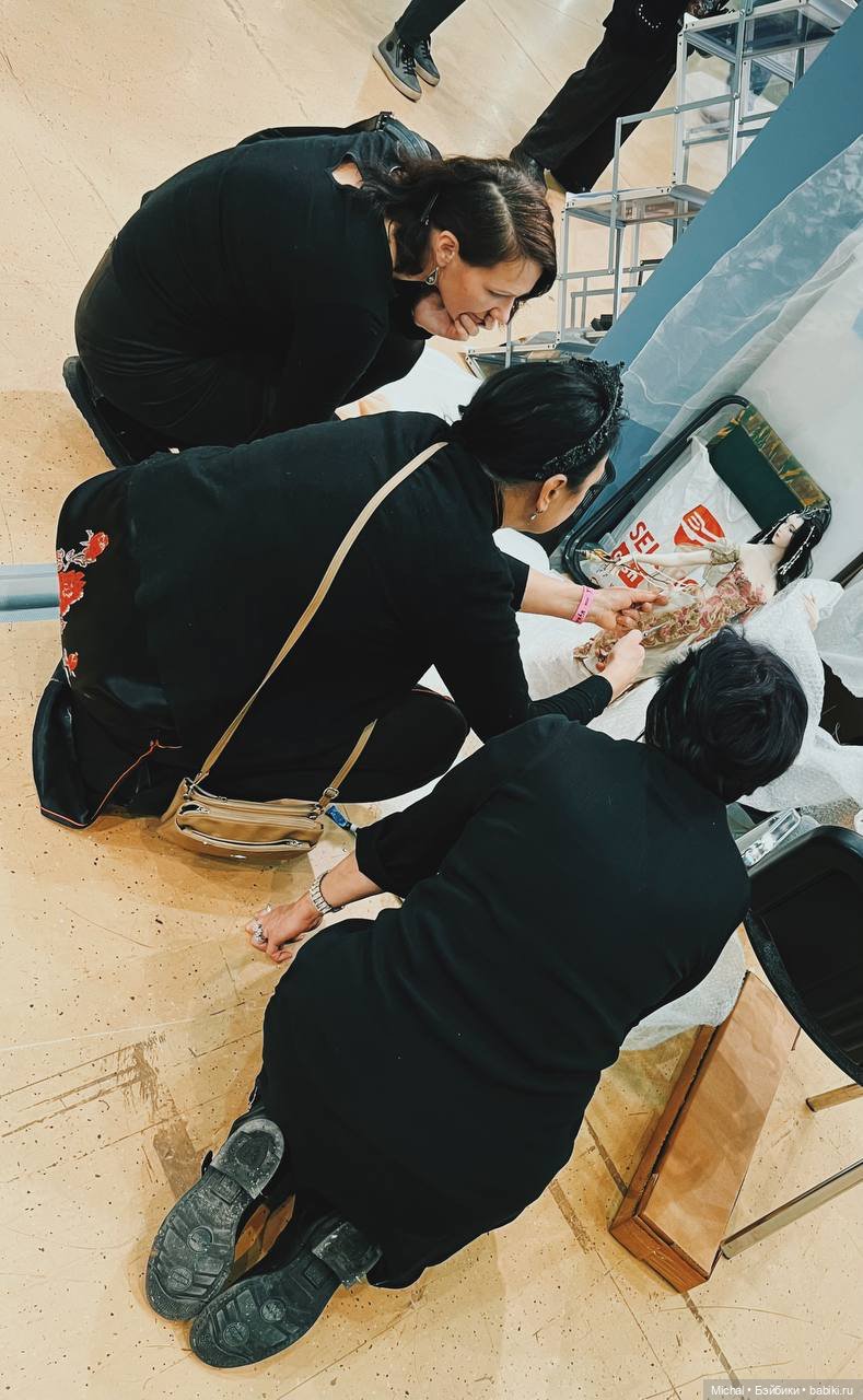 С давней выставки «Искусство куклы» в Экспоцентре: люди и куклы (фото 7)