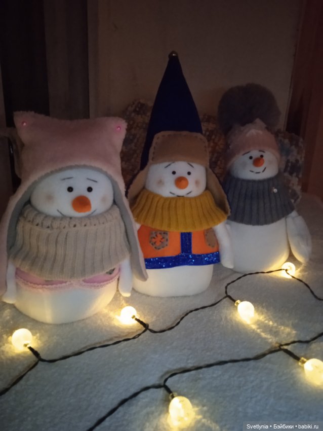 Снеговички для интерьера — Текстильные игрушки и примитивы: кофейные (фото 5)