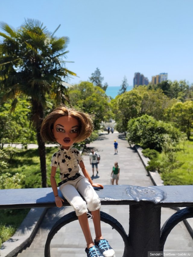 Яся и море — Куклы Bratz (Братц) и Moxie Girlz: MGA (фото 10)