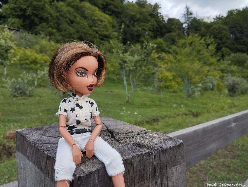 Яся и море — Куклы Bratz (Братц) и Moxie Girlz: MGA