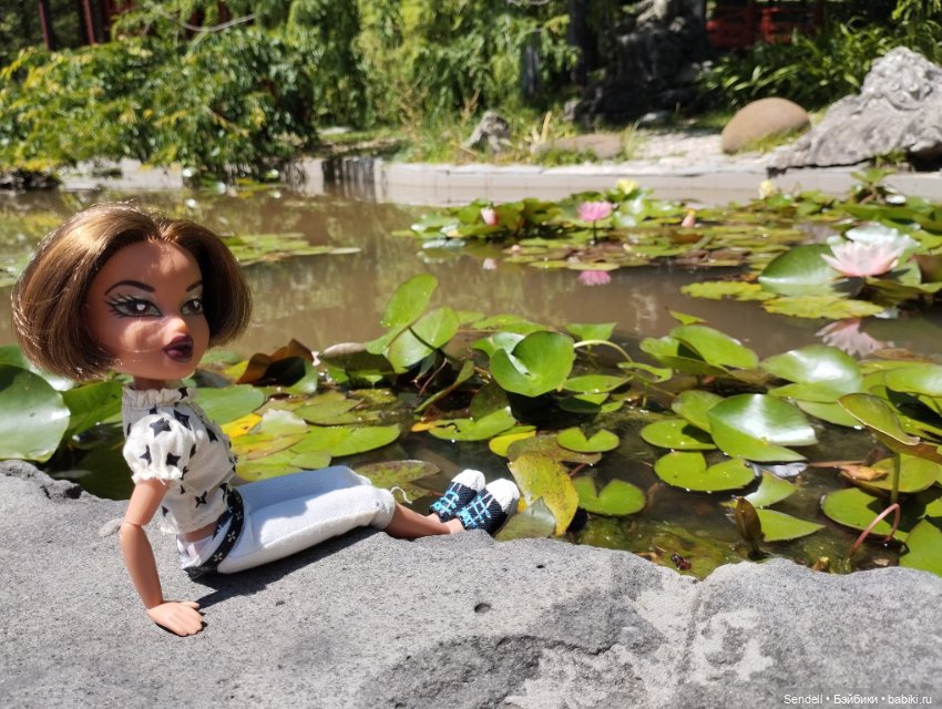 Яся и море — Куклы Bratz (Братц) и Moxie Girlz: MGA