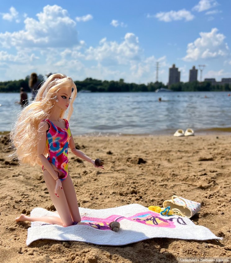 Я не хочу прощаться с солнцем, Мне дорог шум прибрежных волн