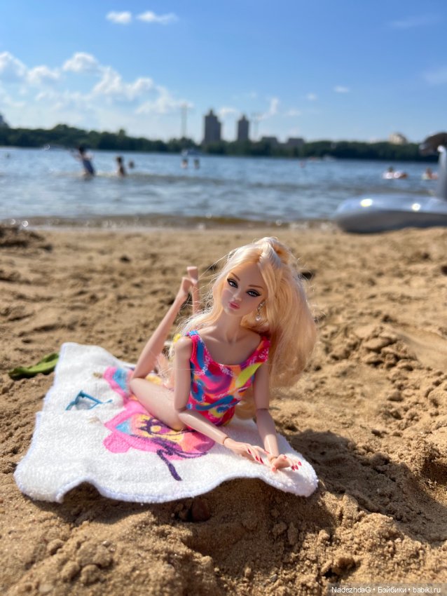 Я не хочу прощаться с солнцем, Мне дорог шум прибрежных волн