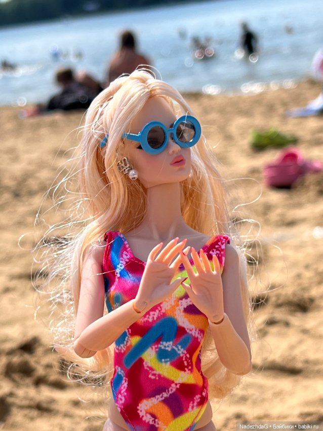 Я не хочу прощаться с солнцем, Мне дорог шум прибрежных волн