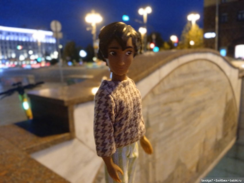 Lori и Eve Lynna - вечером в Москве