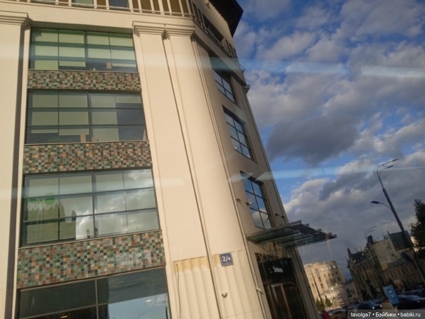 Lori и Eve Lynna - вечером в Москве (фото 7)