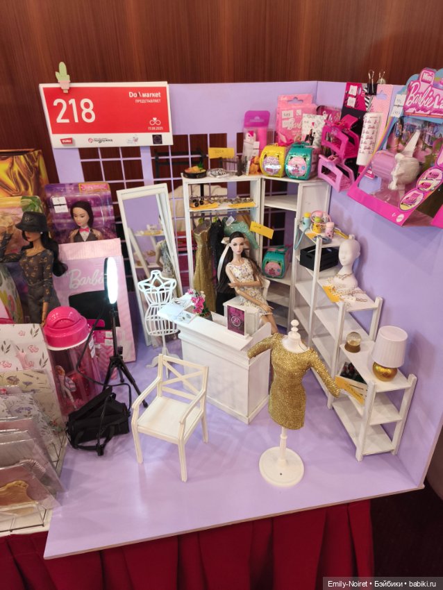 Doll Market (часть 1) — Выставки кукол и мишек Тедди: фоторепортажи