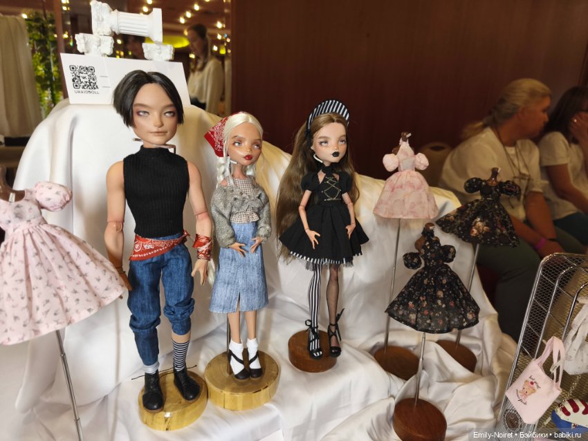 Doll Market (часть 1) — Выставки кукол и мишек Тедди: фоторепортажи