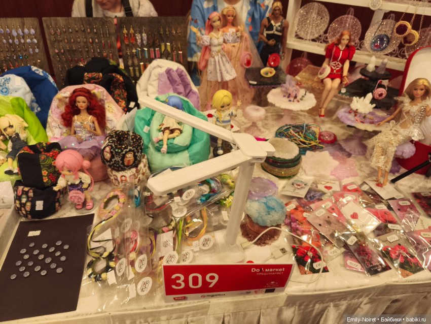 Doll Market (часть 1) — Выставки кукол и мишек Тедди: фоторепортажи