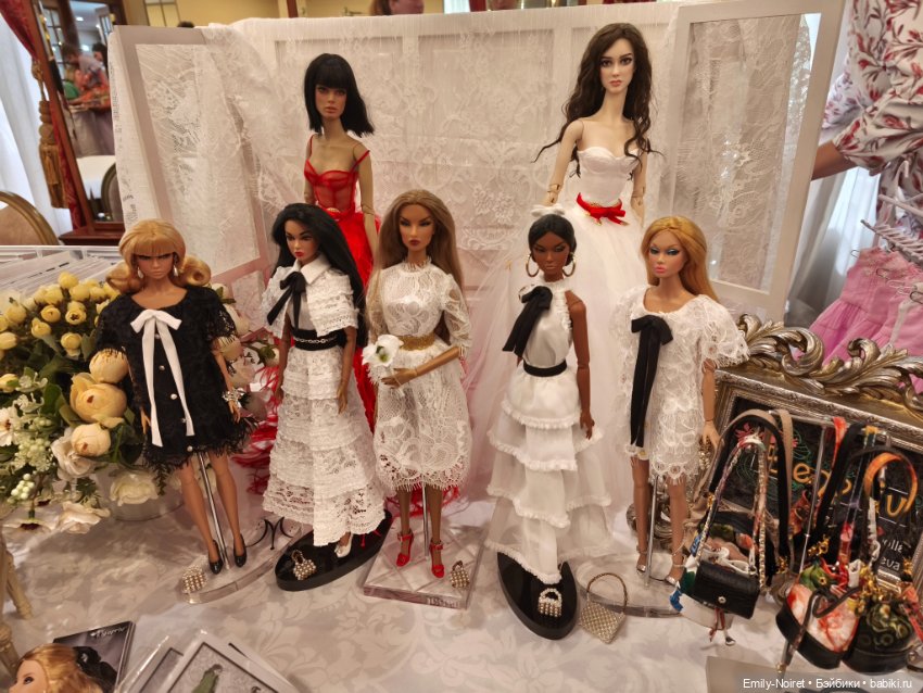 Doll Market (часть 1) — Выставки кукол и мишек Тедди: фоторепортажи