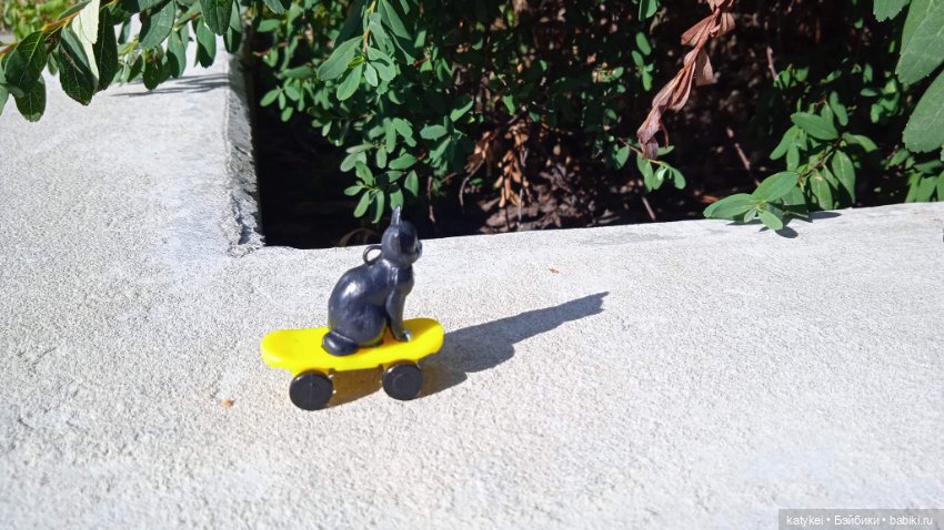 День благодарности чёрным котам 2025