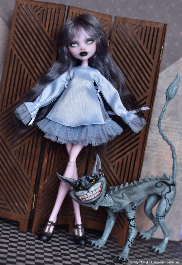 Элизабет, Бэт, Бэтти... из Страны Чудес (фото 7)