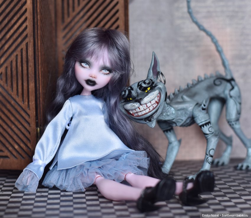 Элизабет, Бэт, Бэтти... из Страны Чудес (фото 5)