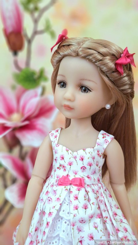 Вероника меняет образ — Куклы Ruby Red (Руби Ред) Fashion Friends: Siblies (фото 4)