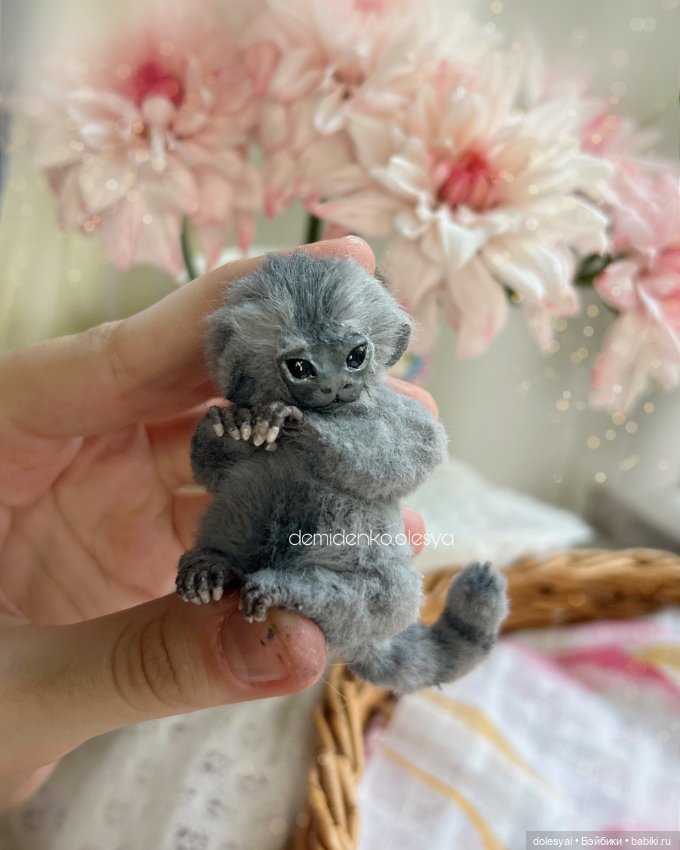 Маленькая игрунка Маркиз — Игрушки в смешанной технике (мех и глина): Арт (фото 3)