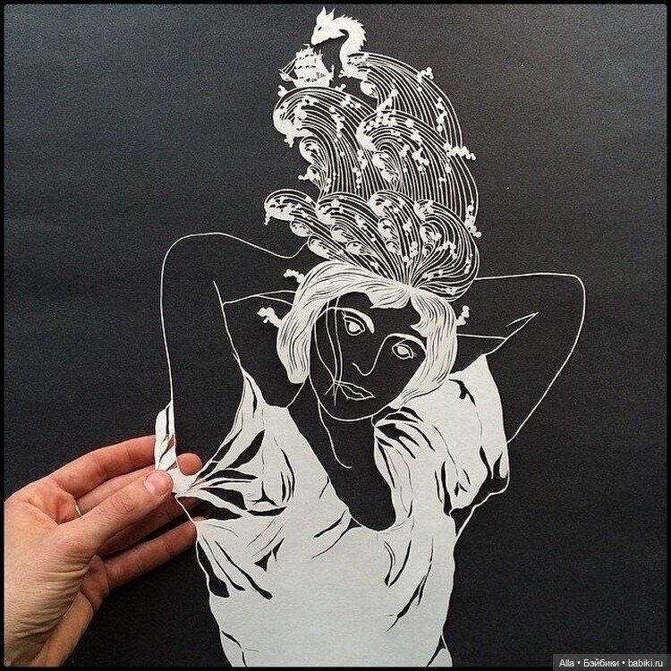 Работы из бумаги Maude White