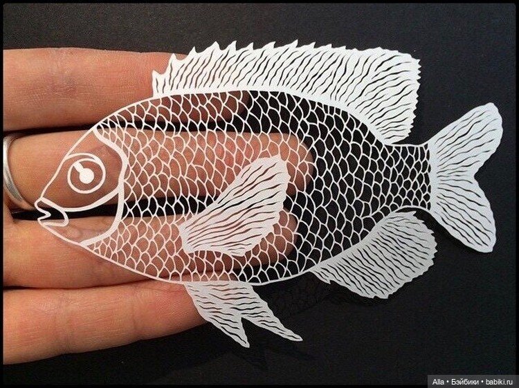 Работы из бумаги Maude White