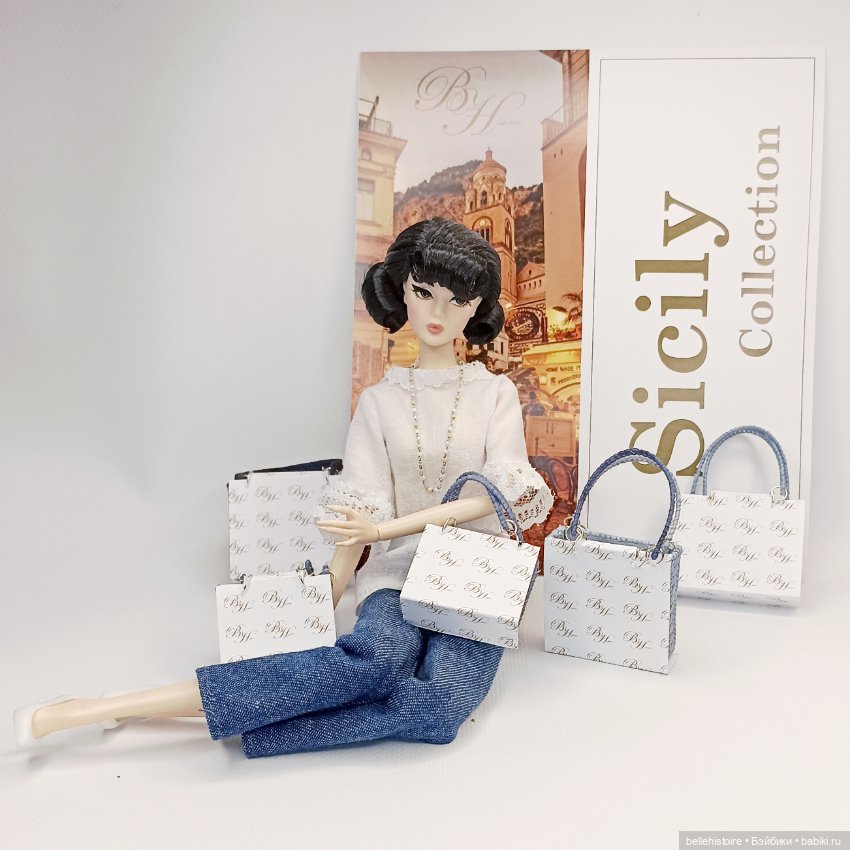 Наша новая коллекция сумочек из соломки "Sicily collection blind side" на выставе Doll market (фото 2)