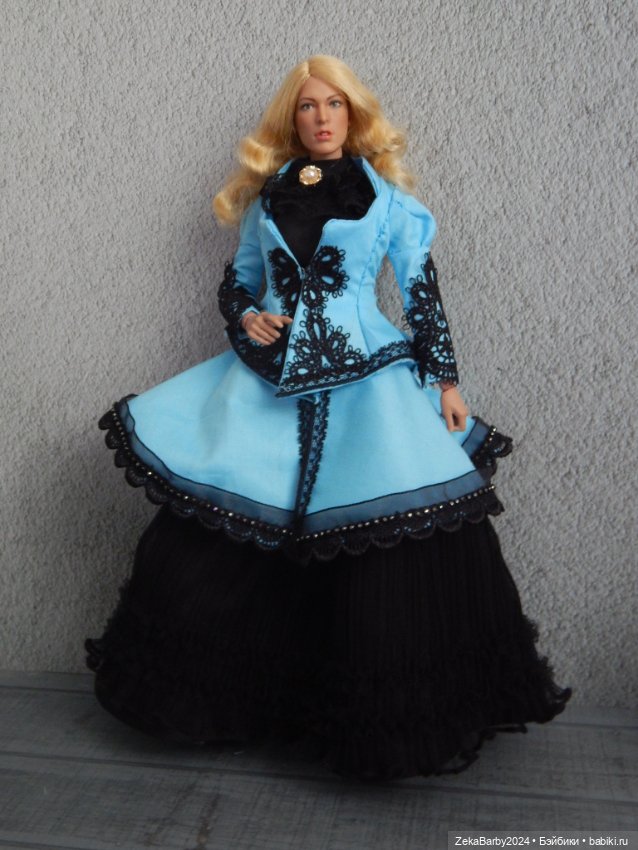 В продолжении новинок — Одежда и обувь для кукол своими руками: фото (фото 10)